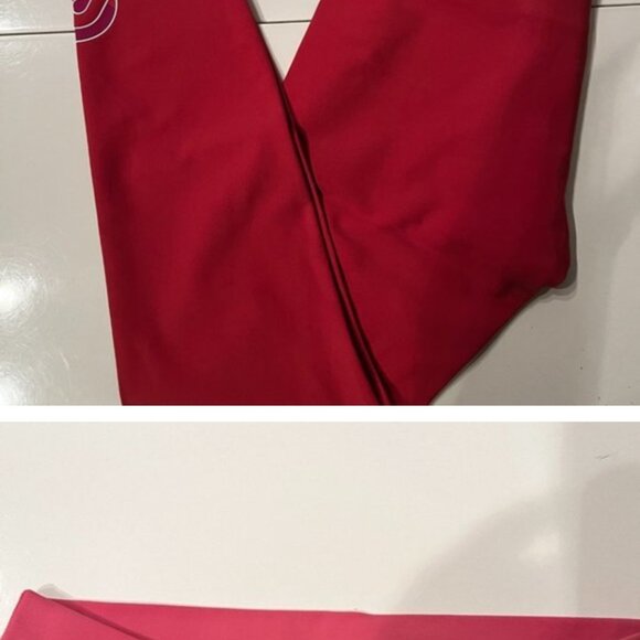 Peloton  Cross Front High Rise Leggings‎ (Size M / Pink) - Picture 4 of 15
